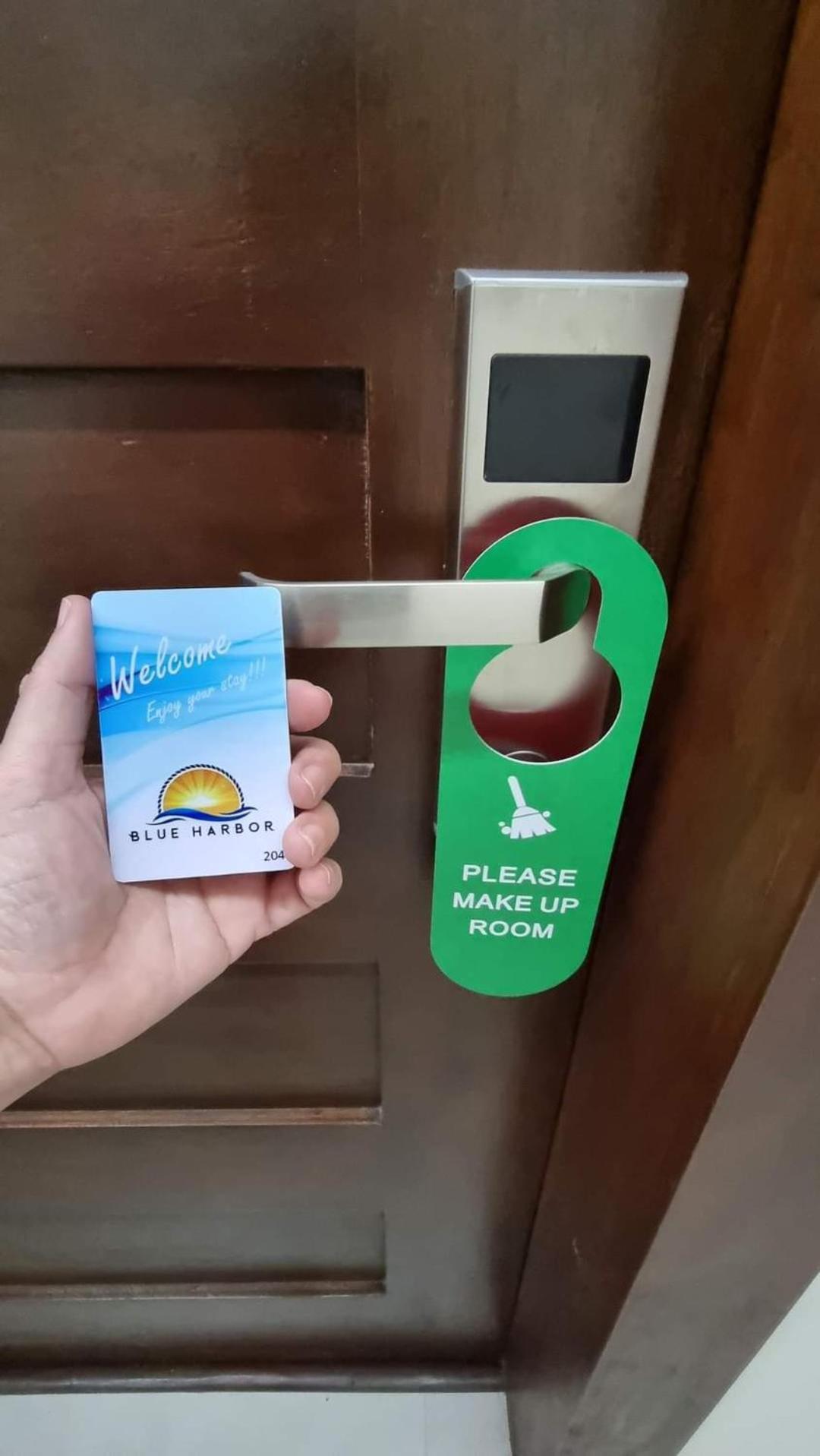 Blue Harbor Hotel Calapan Kültér fotó